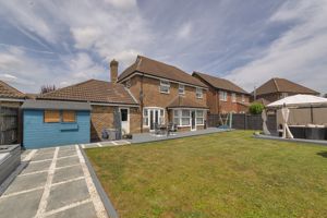 Photo 25- click for photo gallery